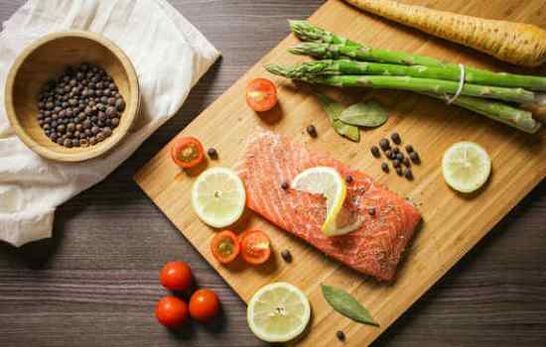 Peixe con verduras
